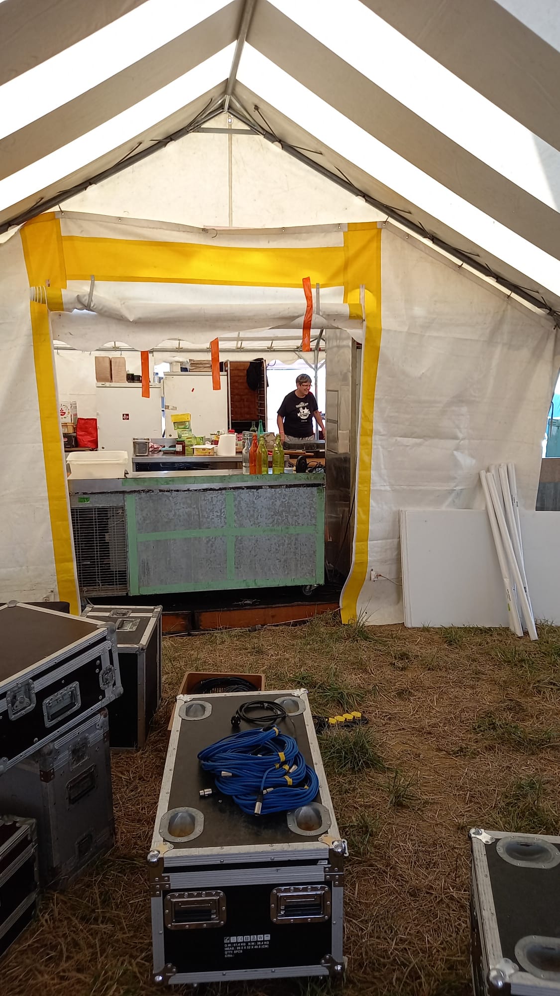 Le bar de la guinguette